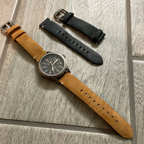 Timex Expedition Scout Watch with 2 Leather Bands - Picture 1 of 11
